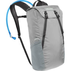 Camelbak Arete 18 70oz Hydration Pack